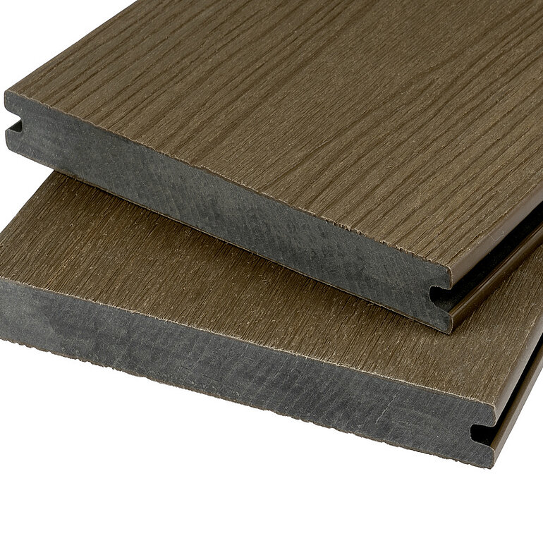 Produktbild: Terrassendiele BPC coextrudiert massiv Nussbraun einseitig Holzstruktur, einseitig individuell strukturiert, längsseitige Nut, PrimoMax+ - 20 x 210 mm