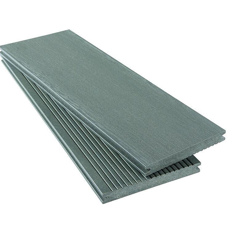 Produktbild: Terrassendiele WPC massiv Hellgrau einseitig individuell strukturiert, einseitig geriffelt, längsseitige Nut, Forma - 19 x 160 mm