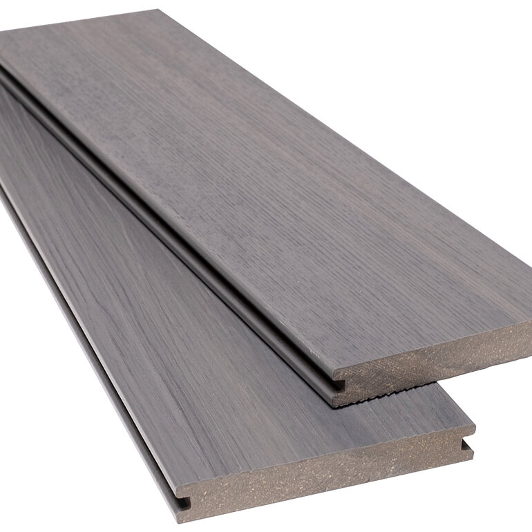 Produktbild: Terrassendiele BPC coextrudiert massiv Mediumgrau einseitig Holzstruktur, einseitig individuell strukturiert, längsseitige Nut, AreaPico - 20 x 140 mm