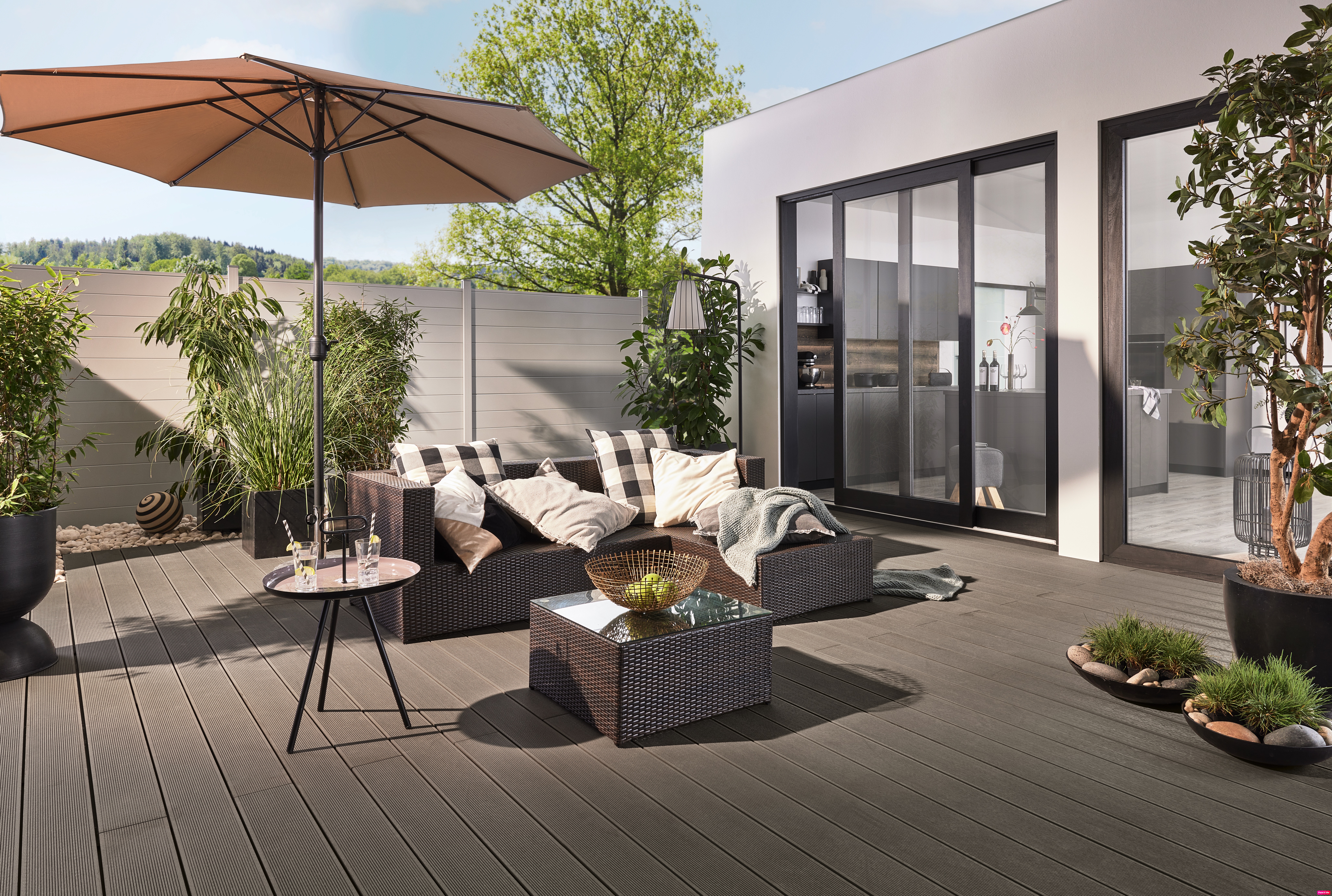 Terrasse mit WPC/BPC Zaun